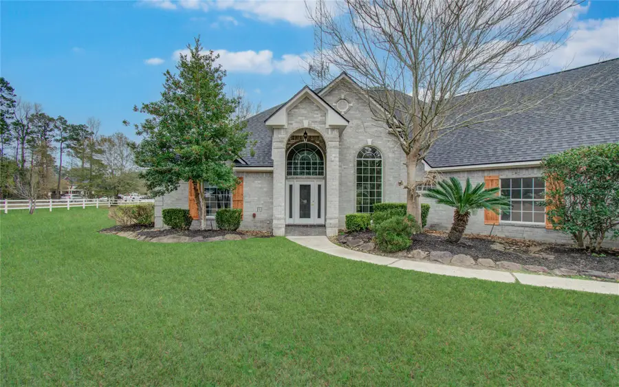 8001 Hills Parkway, Montgomery, TX 77316 - #2