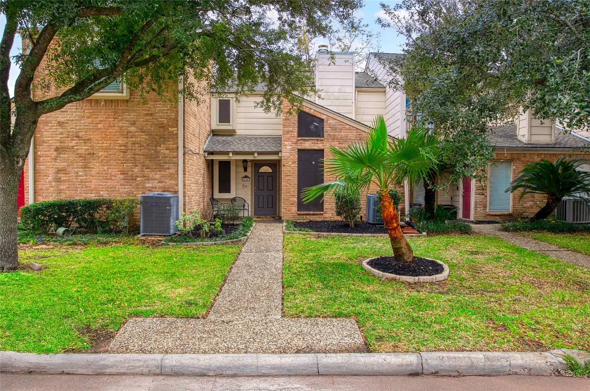 17163 Beaver Springs Drive #14, Houston, TX 77090 - Image #1
