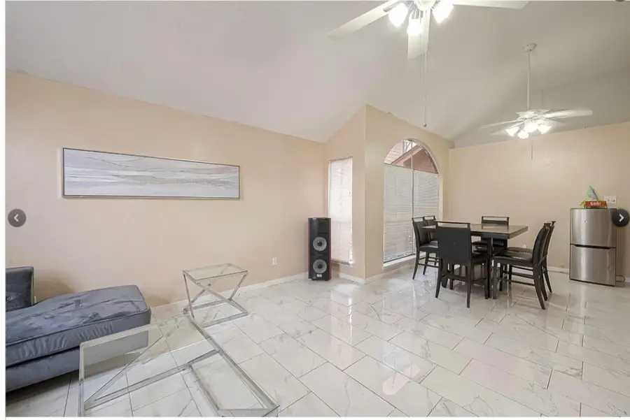 8622 Sparkling Springs Drive, Houston, TX 77095 - #3