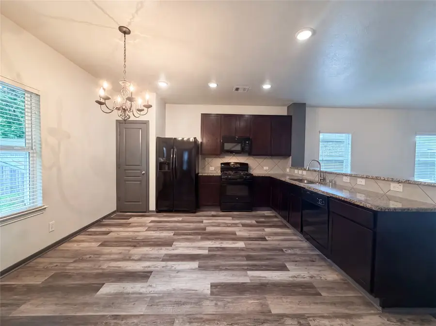 18664 Legend Oaks Drive, Magnolia, TX 77355 - #2