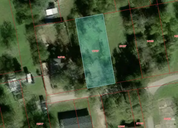 328 Austin Street, Sealy, TX 77474