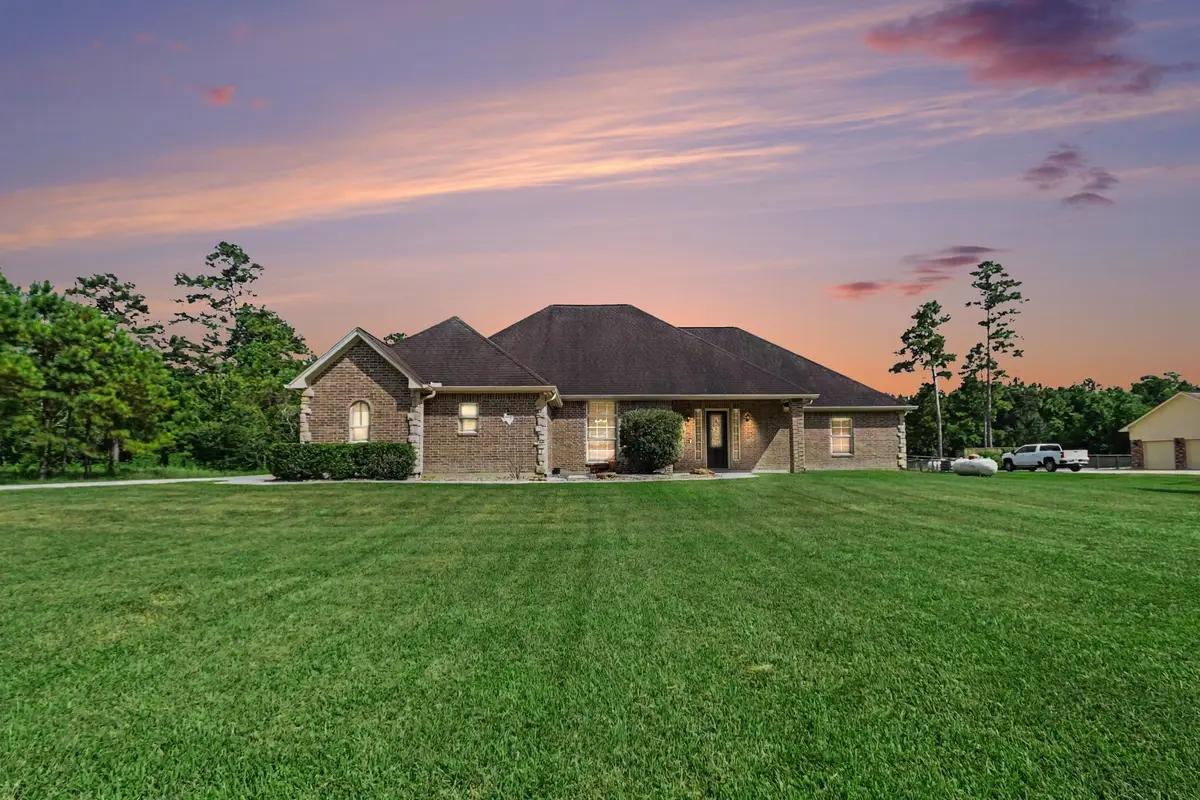 7211 Bayou Timbers Drive, Alvin, TX 77511 - #1