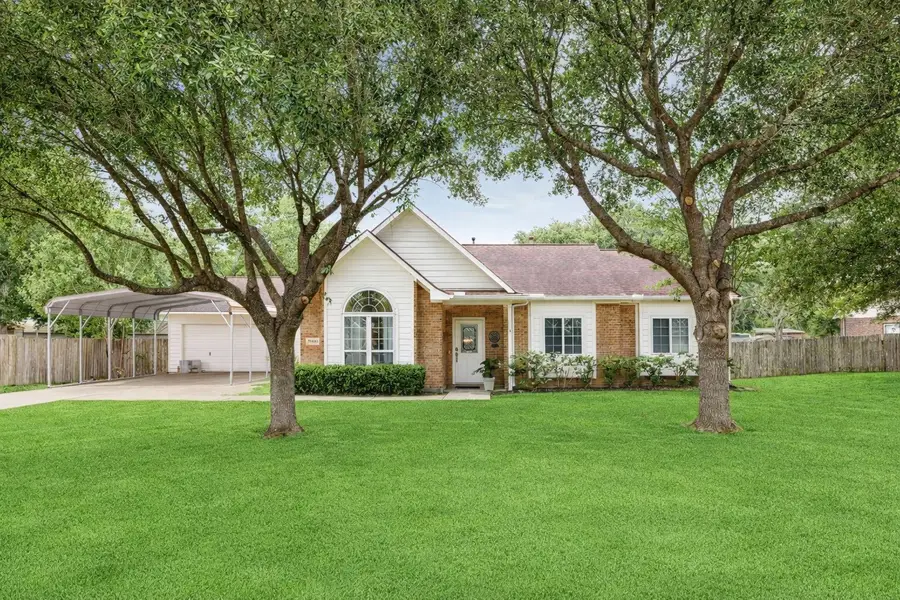 1945 Dorothy Lane, Sealy, TX 77474 - #3