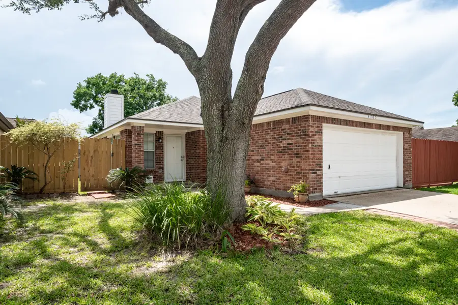 4705 Meadowood Drive, Baytown, TX 77521 - #2