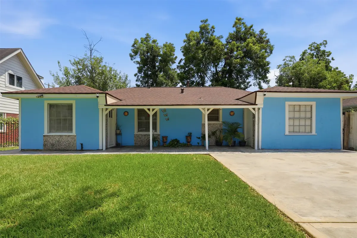 710 W Virginia Street, Houston, TX 77076 - #1