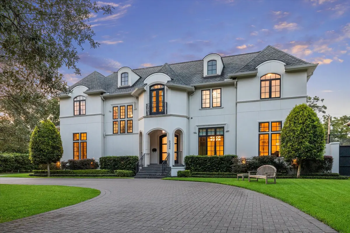 5324 Braeburn Drive, Bellaire, TX 77401 - Image #1