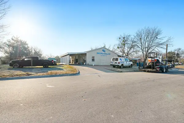 217 W Hill St, Navasota, TX 77868