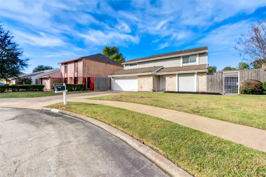 11922 River Meadow Lane, Meadows Place, TX 77477 - Image #2