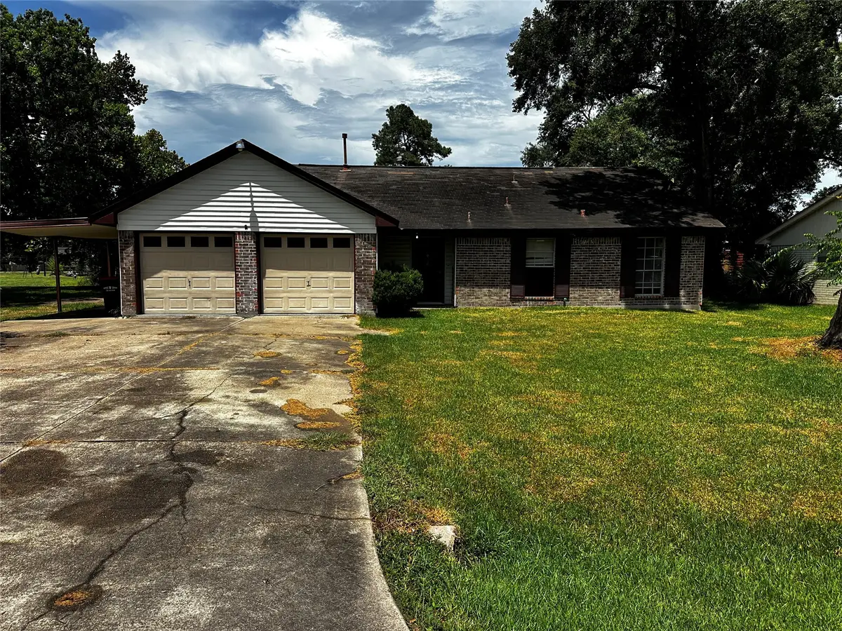 205 Honeysuckle Drive, Baytown, TX 77520 - #1