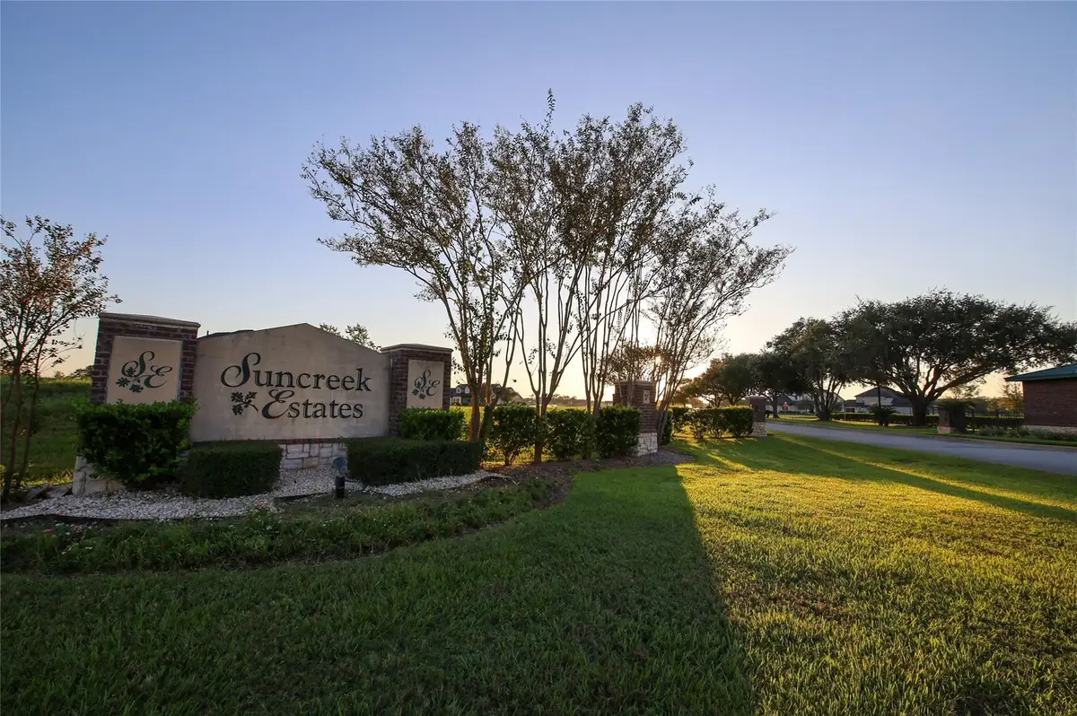 1002 Cross Timbers Drive, Rosharon, TX 77583 - #1