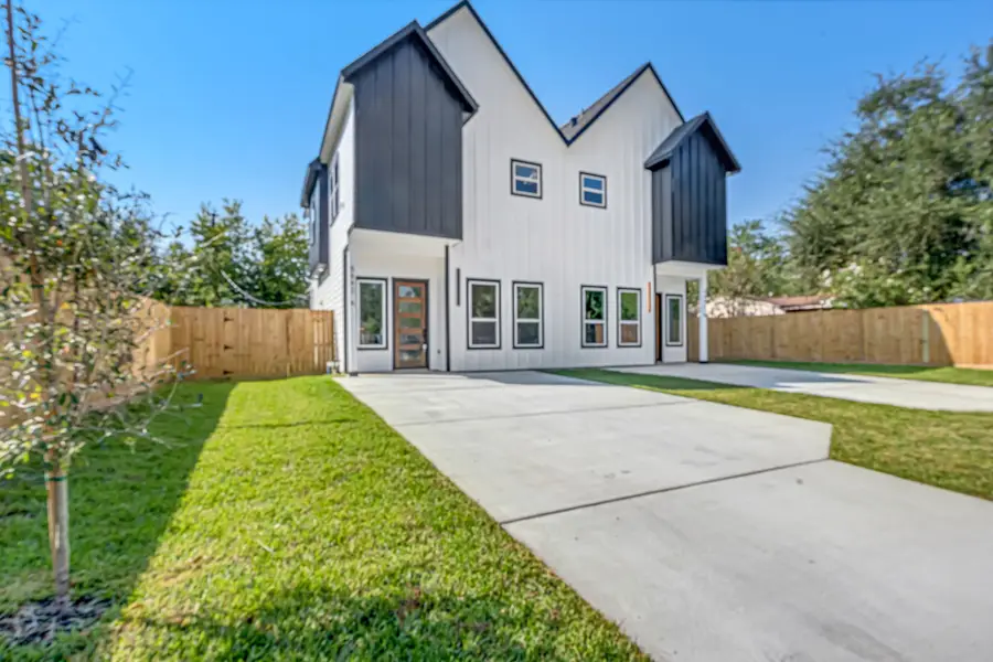 5642 Hirondel Street, Houston, TX 77033 - #2