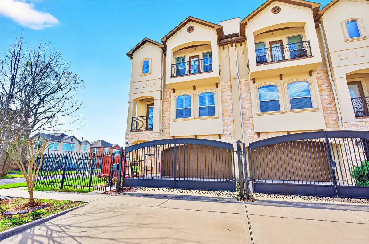 3912 Ennis Street, Houston, TX 77004 - #1