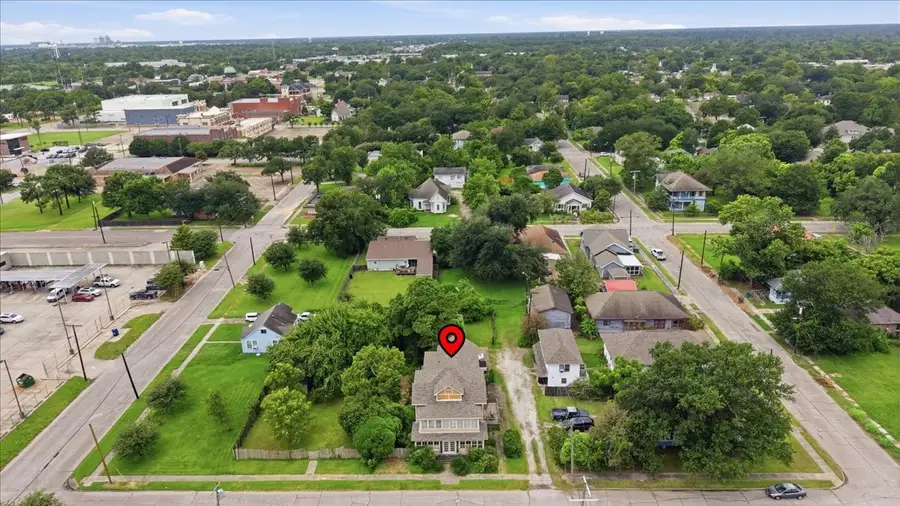 605 3rd Street, Orange, TX 77630 - #2