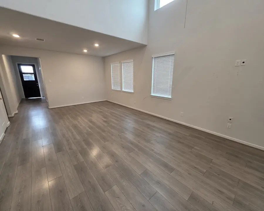 396 Weimer Lagoon Road, La Porte, TX 77571 - Image #2