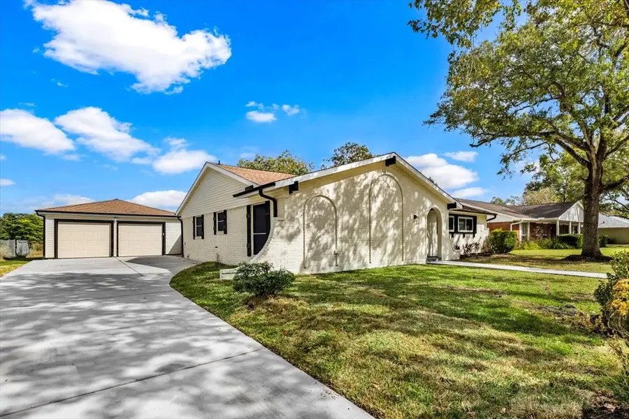 15719 Diana Lane, Houston, TX 77062 - Image #3