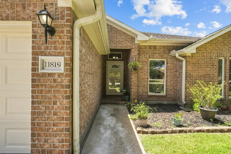 11819 Santa Fe Trail, Santa Fe, TX 77510 - #2