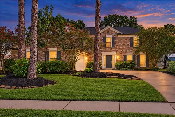 7522 Honey Creek Lane, Houston, TX 77095