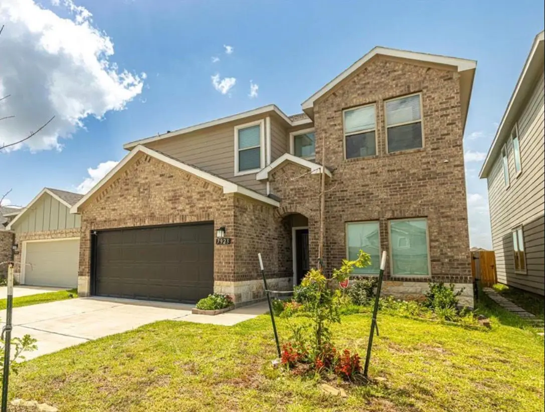 7923 Cypress Myrtle Drive, Cypress, TX 77433 - Image #1