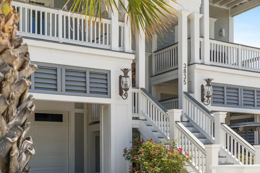 3835 Seabreeze Lane, Galveston, TX 77554 - #3