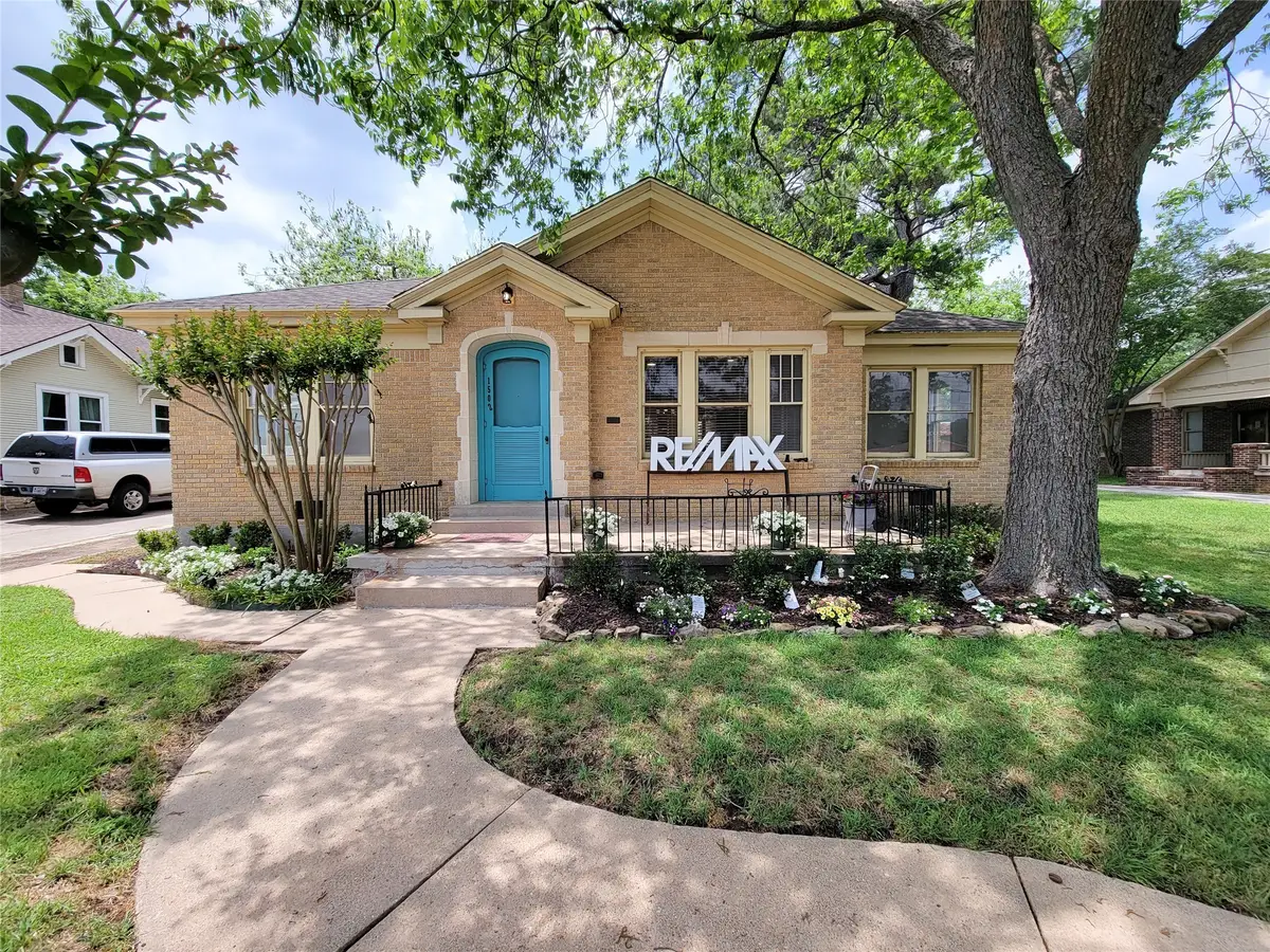 1502 S Market Street, Brenham, TX 77833 - Image #1