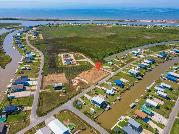 0 Dolphin Way Way, Sargent, TX 77414
