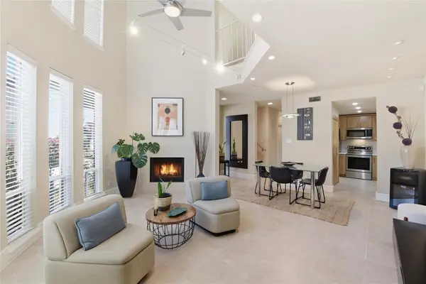 2409 Bering Drive #21, Houston, TX 77057