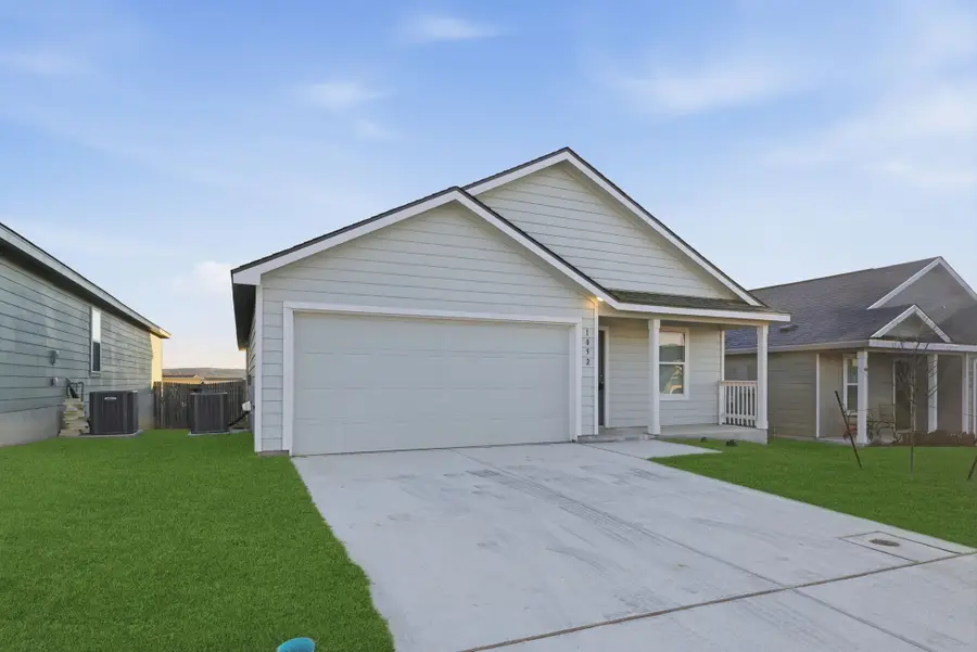 1052 Shutter Way, Kerrville, TX 78028 - #3