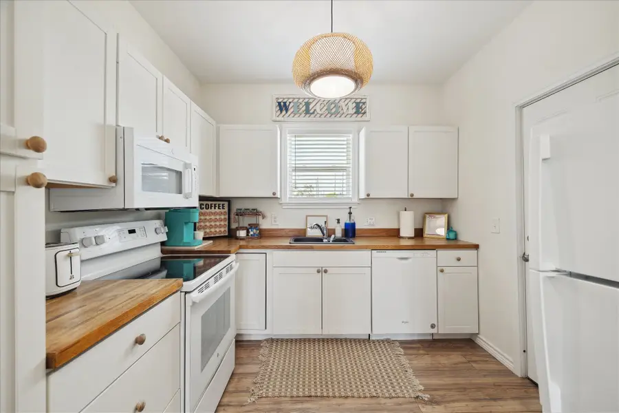 1213 55th Street, Galveston, TX 77551 - #3