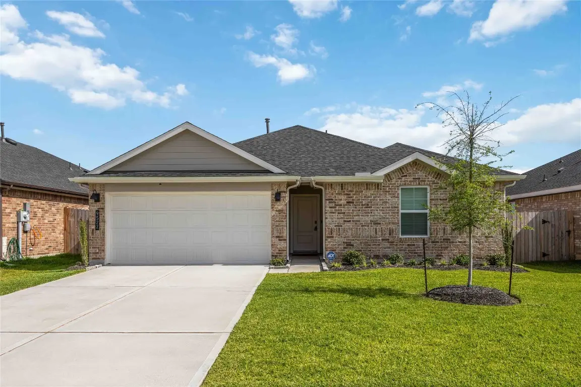 9522 Wall Street, Texas City, TX 77591 - #1