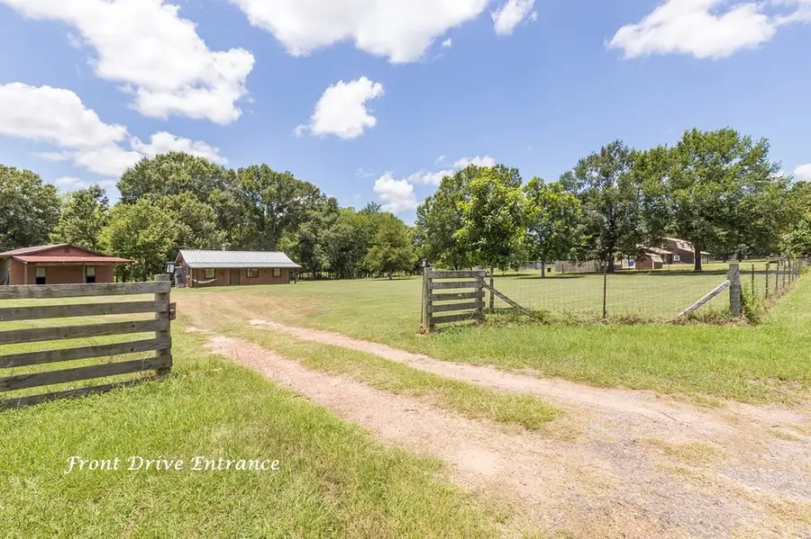 957 Dewitt Hinson Rd, Pollok, TX 75969 - #2