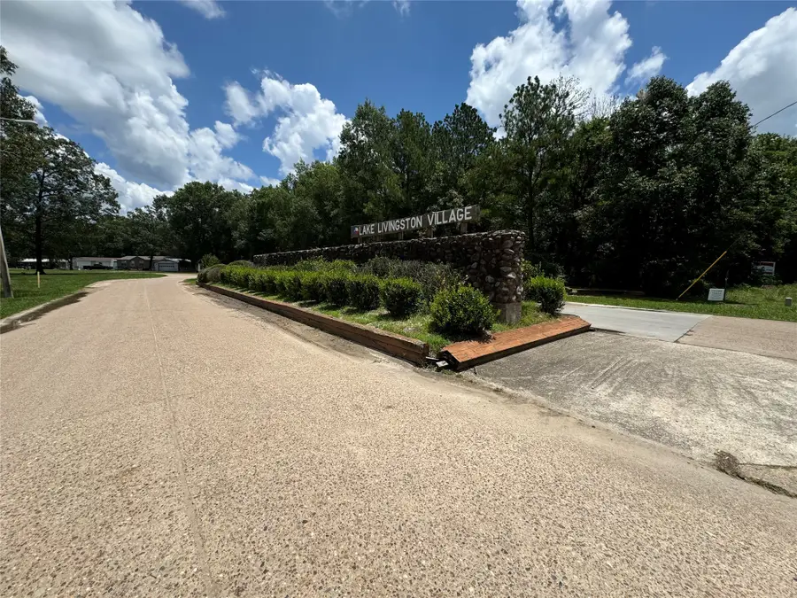 465 Lexington Street, Livingston, TX 77351 - #2