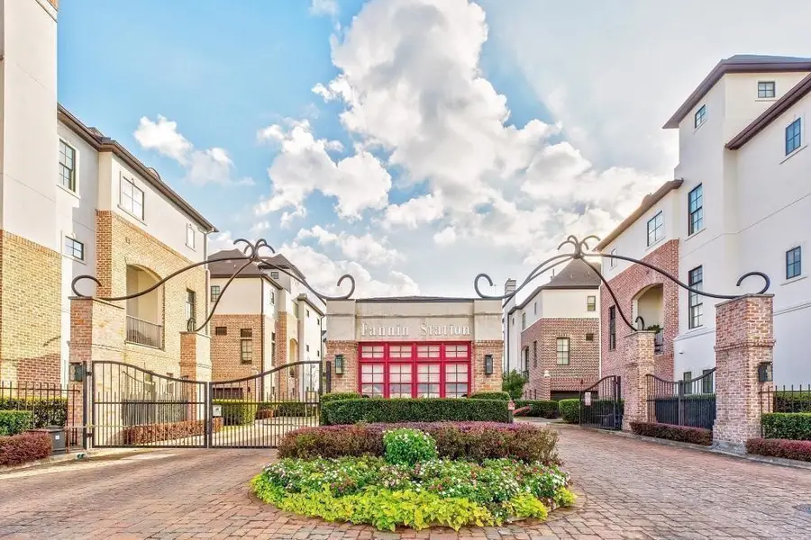 9427 London Bridge Station, Houston, TX 77045 - #2