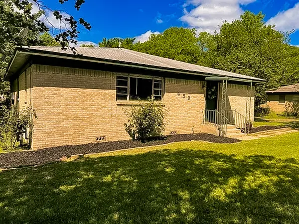 459 Davis Street, Fairfield, TX 75840