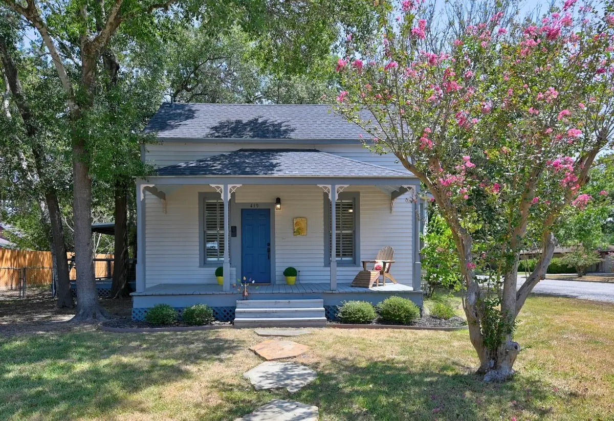 419 S Main Street, La Grange, TX 78945 - #1