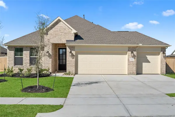 1524 Apache Heights Drive, Dayton, TX 77535