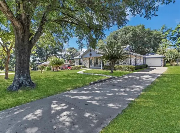 70 Post Oak Lane, Shepherd, TX 77371