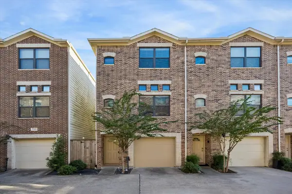 2710 Hullsmith Drive #1104, Houston, TX 77063