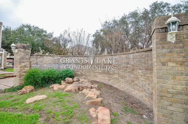 2710 Grants Lake Boulevard #I-4, Sugar Land, TX 77479