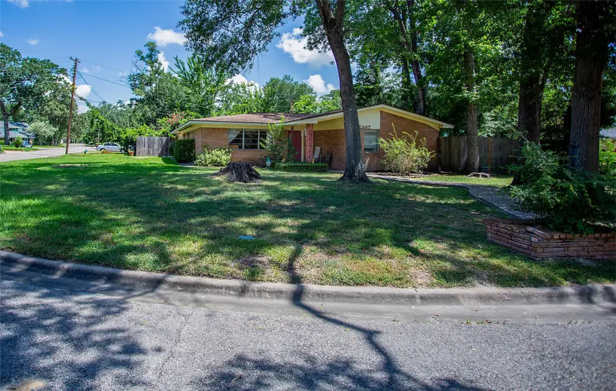 101 S Woodsway Street E, Conroe, TX 77301 - #3