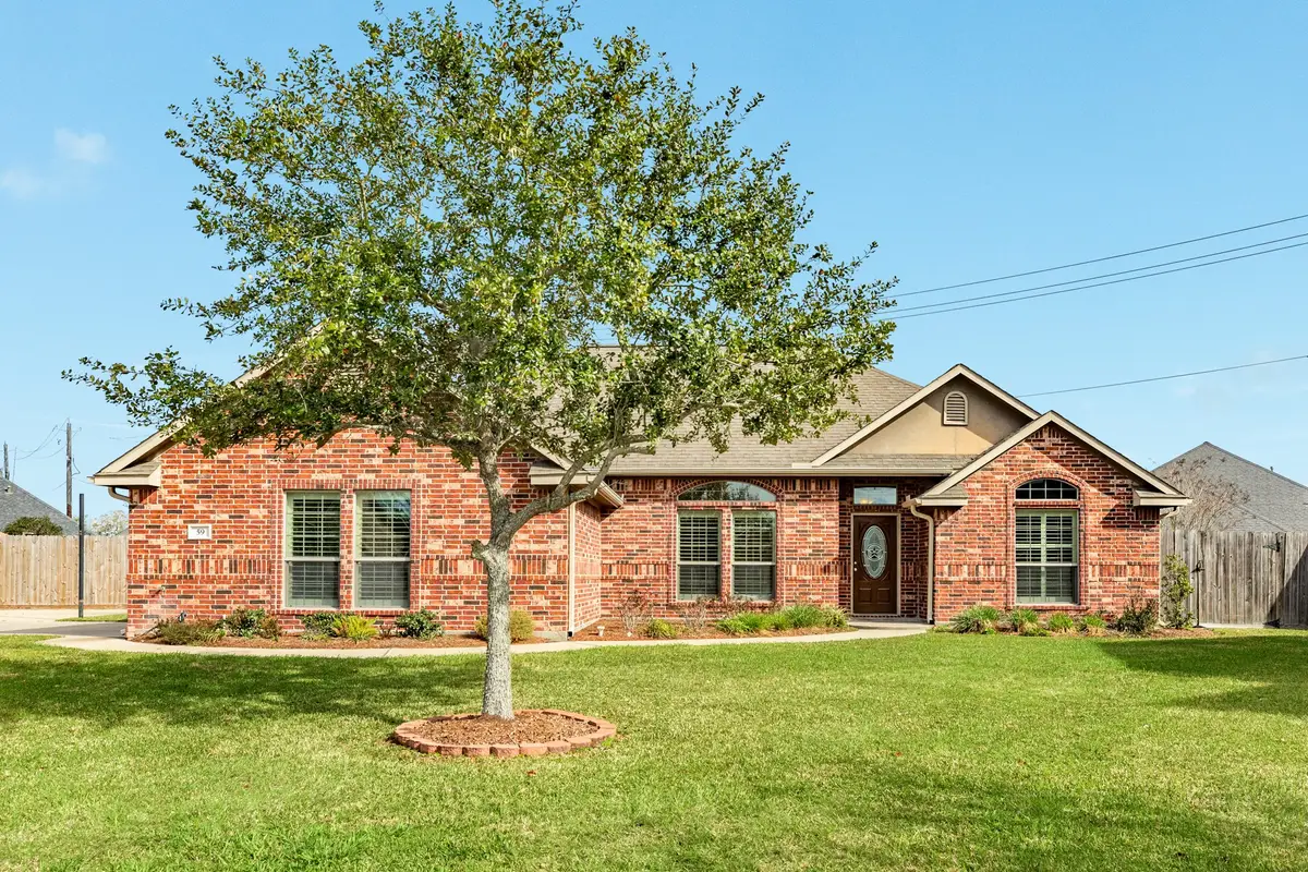 59 Cinnamon Court, Lake Jackson, TX 77566 - #1
