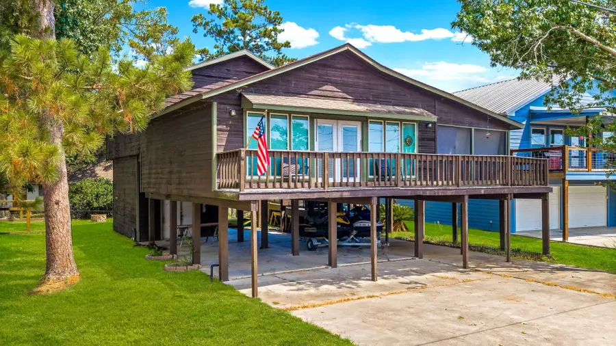 419 W Lake Shore Dr, Livingston, TX 77351 - #2