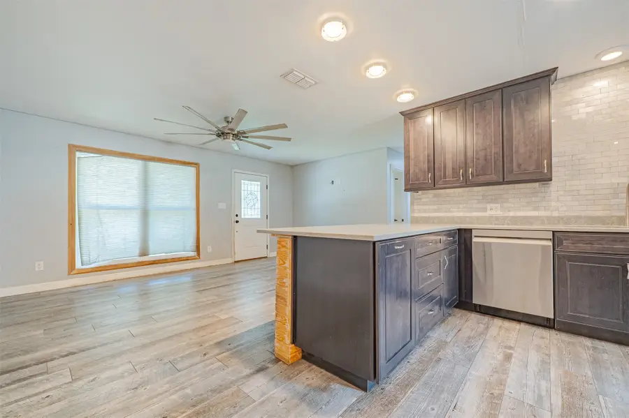 205 Winding Way, Rockport, TX 78382 - #3