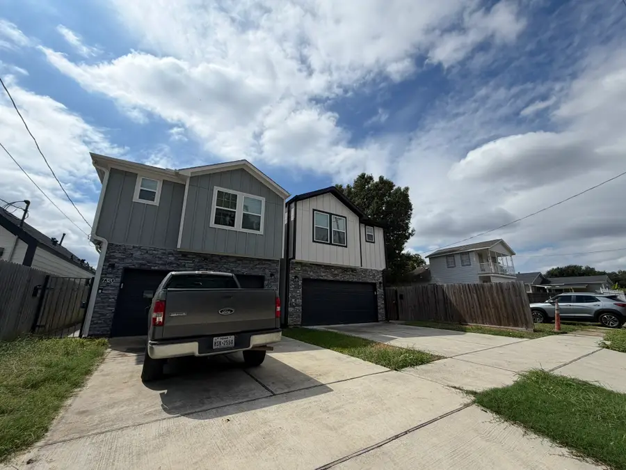 7320 Avenue J, Houston, TX 77011 - #3