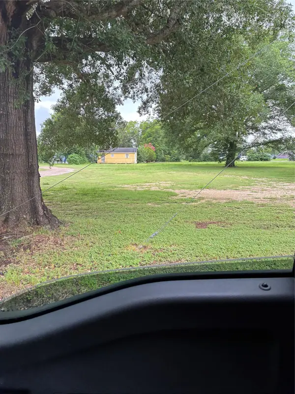 711 N Tatum Avenue, Dallas, TX 75211