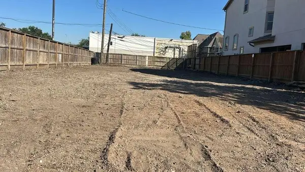 2038 Norfolk Street, Houston, TX 77098