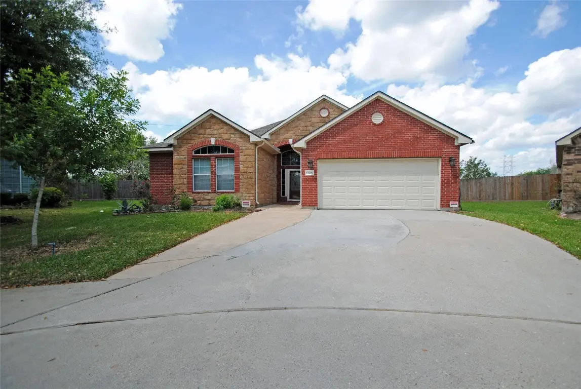 13409 Gardenspring Court, Rosharon, TX 77583 - #1