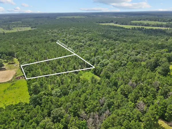 4012 Fm 2992, Woodville, TX 77660