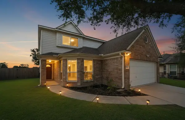 17802 Yellow Birch Trail, Humble, TX 77346