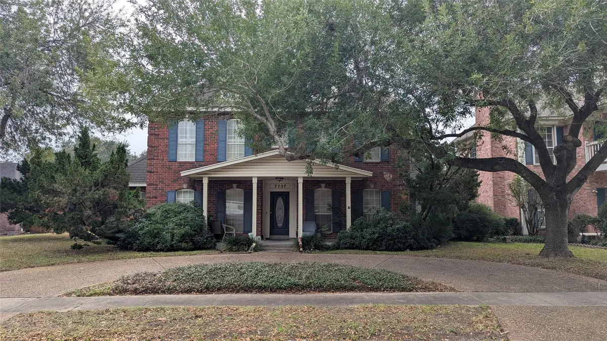 7737 Starnberg Lake Drive, Corpus Christi, TX 78413 - Image #1