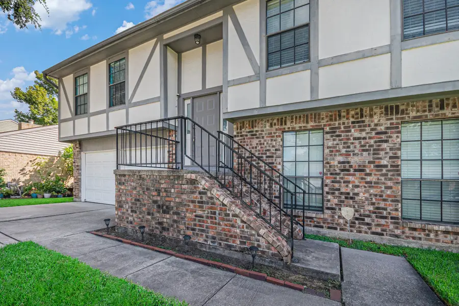 15819 Pipers View Drive, Houston, TX 77598 - Image #3